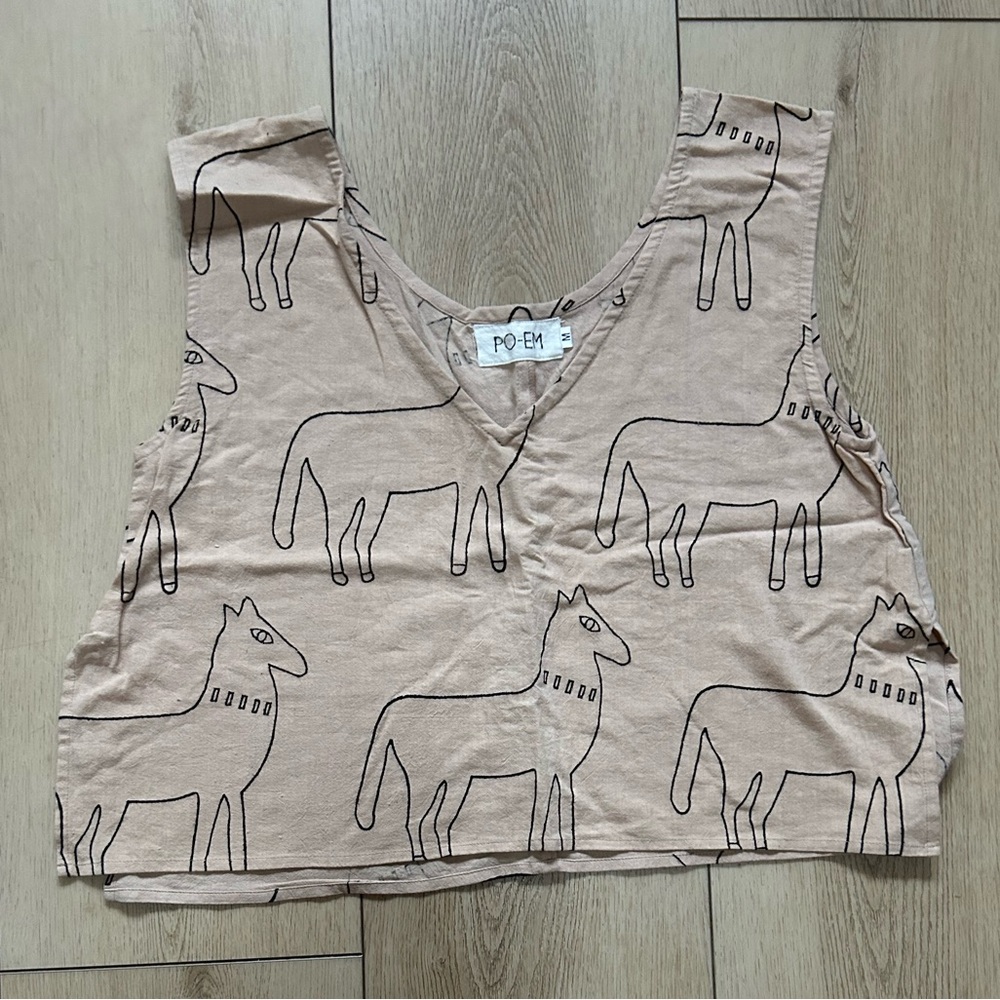 PO-EM Crop Top with Horse Print Medium